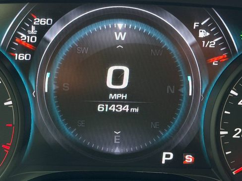 Used 2018 Chevrolet Camaro SS RWD image 49