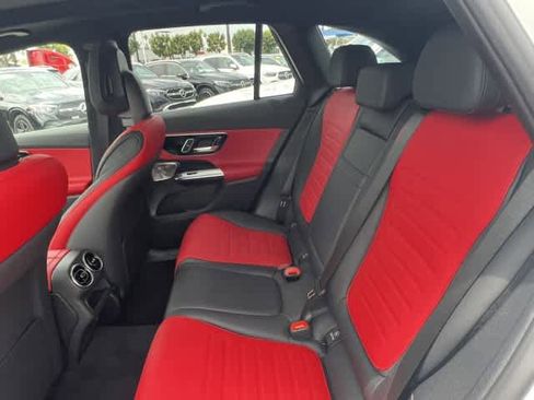 New 2026 Mercedes-Benz GLC 300 4MATIC image 14