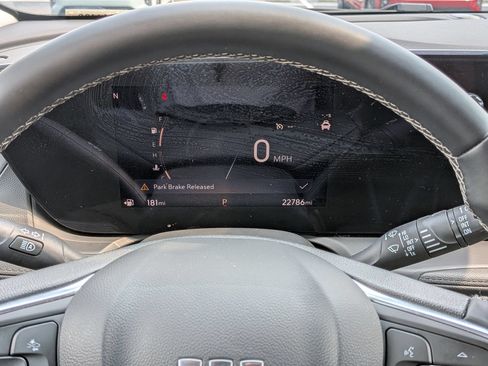 Used 2025 Buick Encore GX Preferred FWD image 20