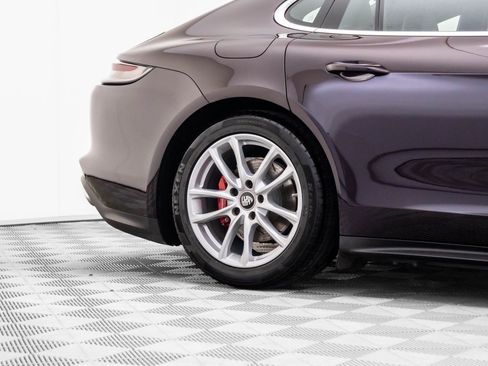 Used 2022 Porsche Panamera 4S image 34