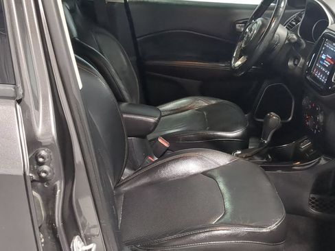 Used 2018 Jeep Compass Limited w/ Navigation Group FWD image 27