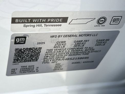 New 2025 Cadillac XT6 Luxury image 33