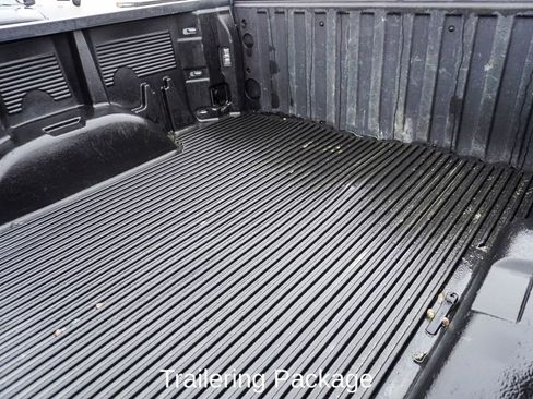 Used 2025 Chevrolet Silverado 1500 LT w/ Work Truck Package image 5