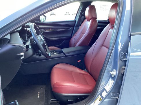 Used 2025 MAZDA MAZDA3 s image 13