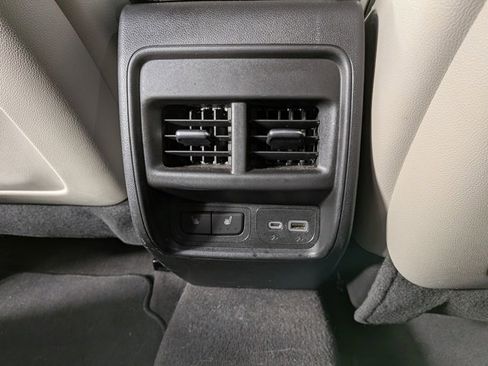 Certified 2023 Cadillac XT4 Luxury w/ Cold Weather Package image 24