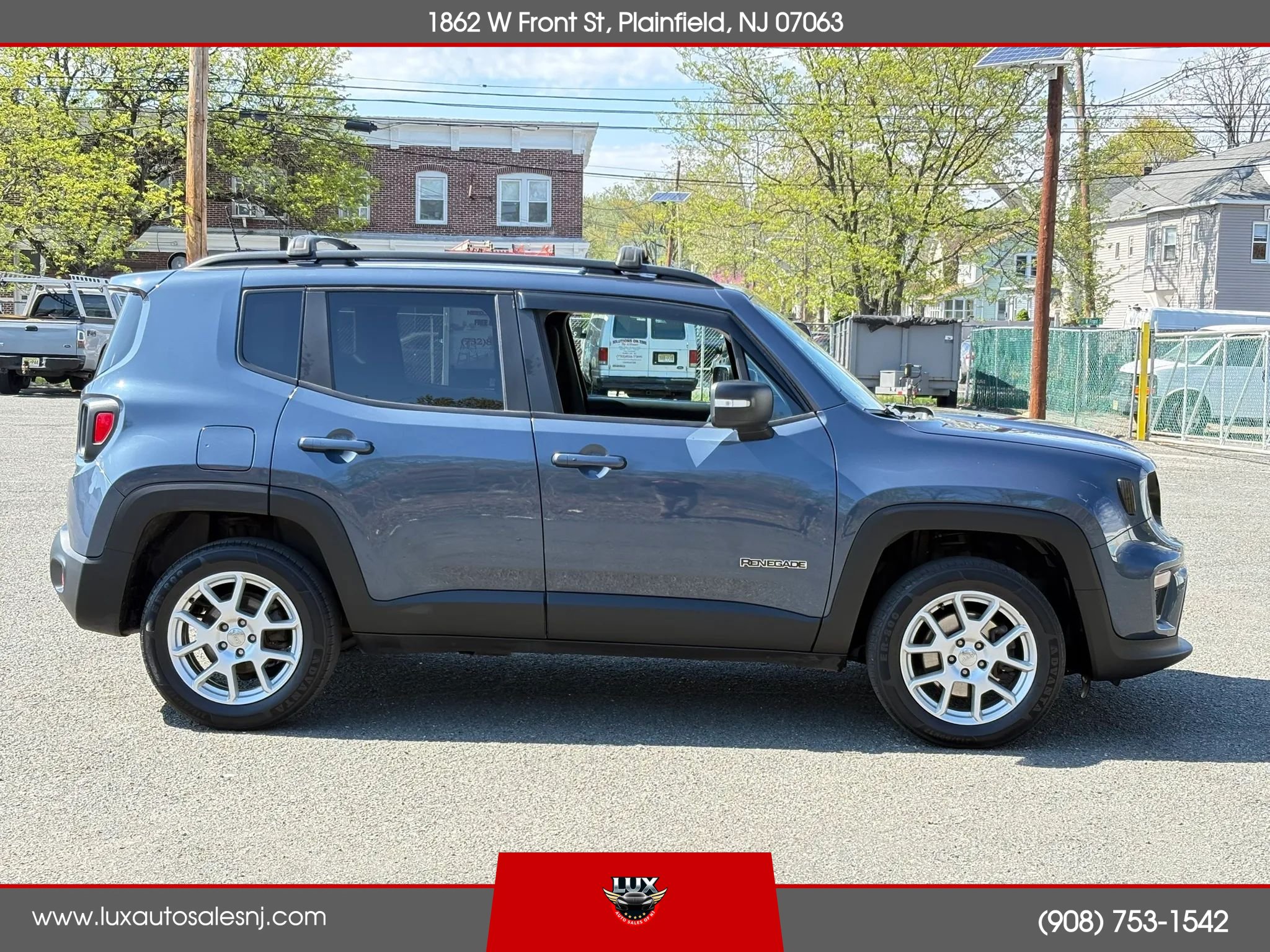 Used 2021 Jeep Renegade Latitude w/ Convenience Group AWD/4WD image 8