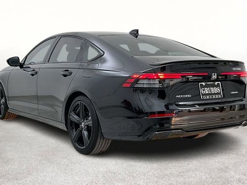 Used 2024 Honda Accord Sport image 2