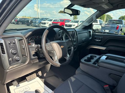 Certified 2019 Chevrolet Silverado 1500 LT w/ All Star Edition AWD/4WD image 11