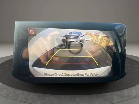 Used 2017 MAZDA MAZDA3 Touring w/ Popular Equipment Package image 19