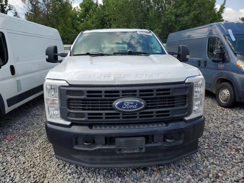 Used 2023 Ford F250 XL AWD/4WD image 5