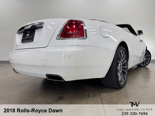 Used 2018 Rolls-Royce Dawn RWD image 14