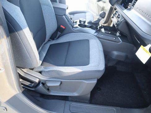 New 2025 Ford Bronco Big Bend image 16