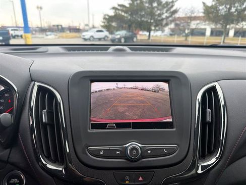 Used 2023 Chevrolet Equinox RS w/ LPO, Floor Liner Package image 21