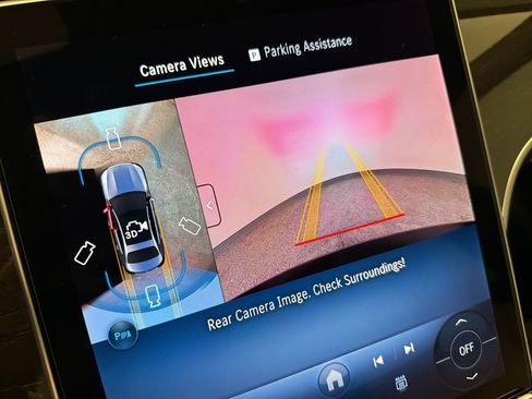 Certified 2025 Mercedes-Benz C 300 Sedan image 24