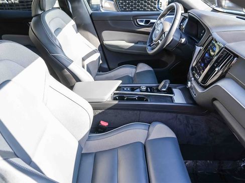 Used 2022 Volvo XC60 T8 R-Design w/ Advanced Package image 15