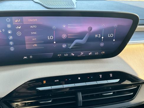 New 2026 Buick Enclave Preferred w/ Power Package image 19