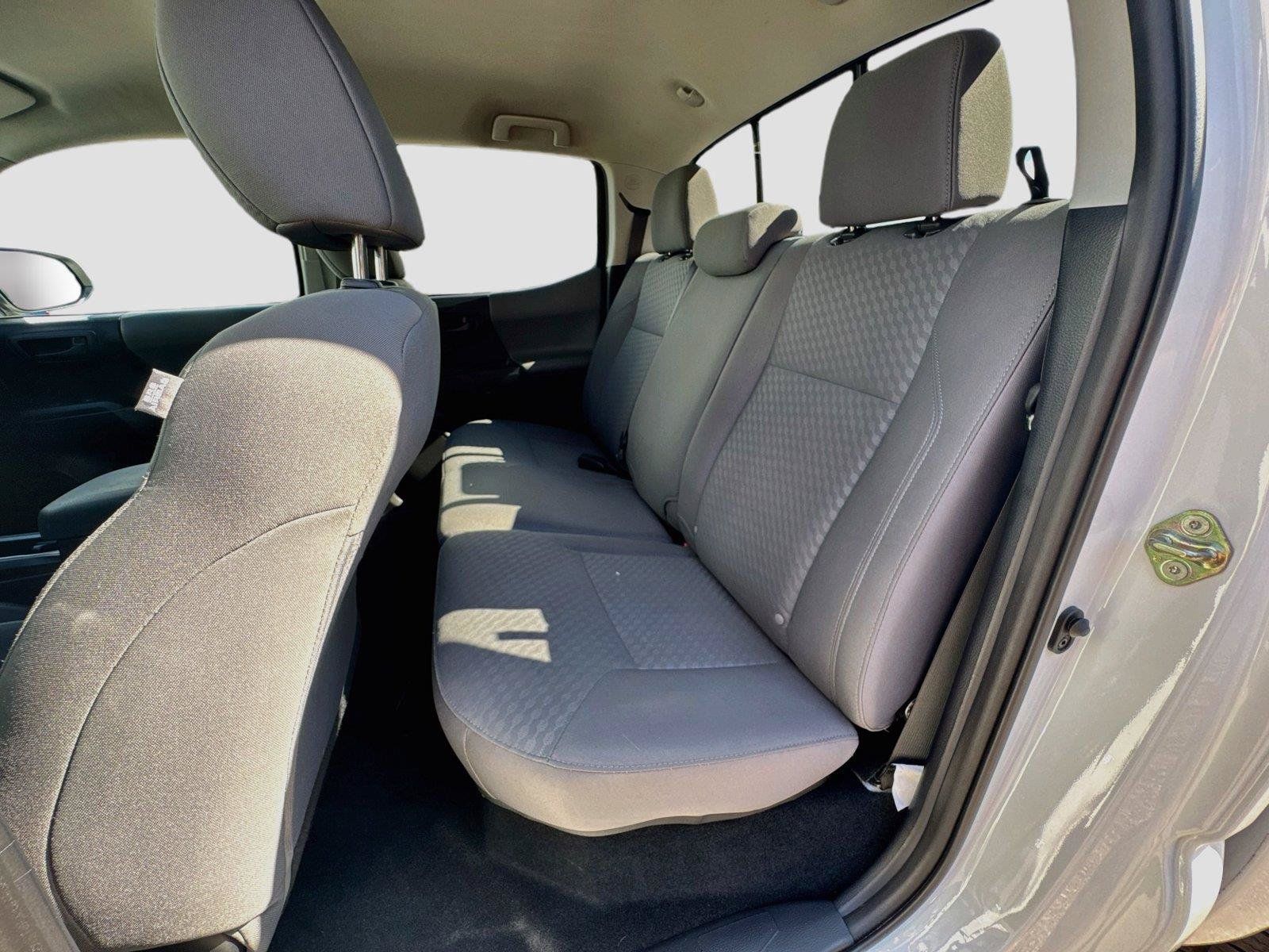 Used 2020 Toyota Tacoma SR w/ SR Convenience Package RWD image 22