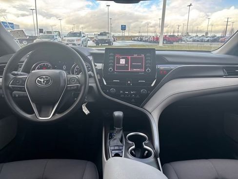 Used 2023 Toyota Camry LE image 12