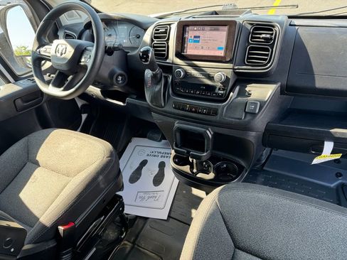 Used 2023 RAM ProMaster 3500 w/ Driver Convenience Group FWD image 12