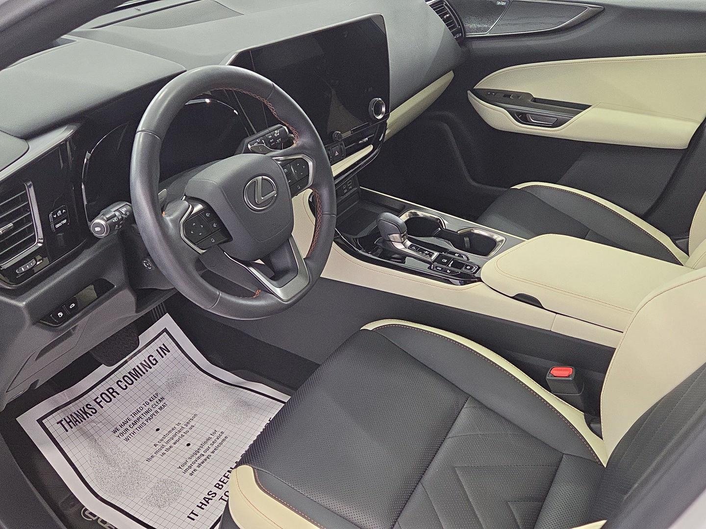 Used 2024 Lexus NX 350h AWD w/ Vision Package image 10