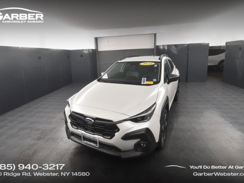 Used 2024 Subaru Crosstrek 2.5i Limited image 1