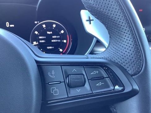 Used 2025 Alfa Romeo Stelvio Tributo Italiano w/ Driving Assist Package AWD/4WD image 33