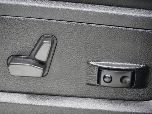 Used 2022 RAM 2500 Laramie AWD/4WD image 17