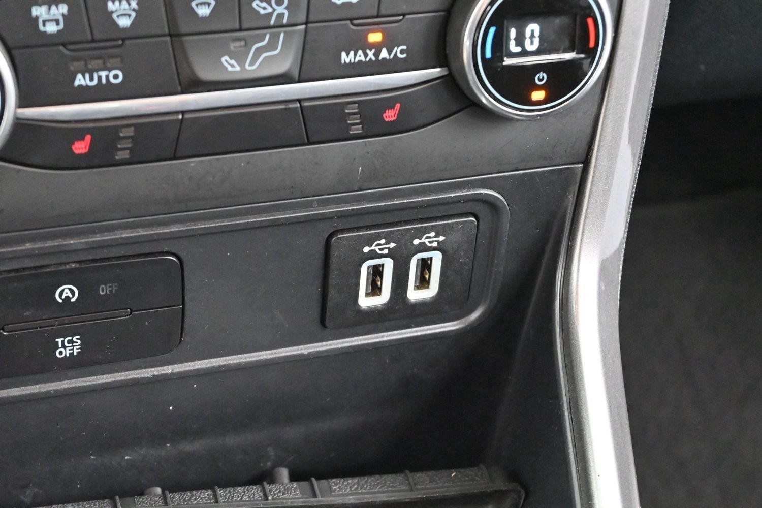 Used 2021 Ford EcoSport SE FWD image 25