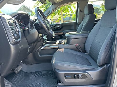 Used 2021 Chevrolet Silverado 1500 LT Trail Boss w/ Bed Protection Package image 21