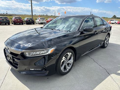 Used 2018 Honda Accord EX-L image 8