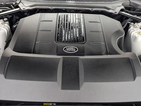 Used 2016 Land Rover Range Rover Sport HSE image 22