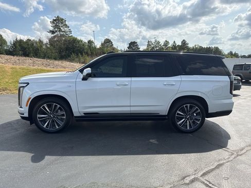 Used 2025 Cadillac Escalade Sport w/ Touring Package AWD/4WD image 2