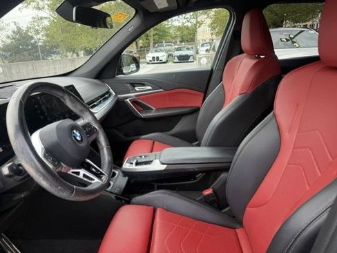 Used 2023 BMW X1 xDrive28i w/ M Sport Package AWD/4WD image 3