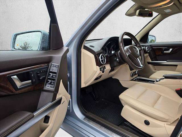 Used 2015 Mercedes-Benz GLK 250 BlueTEC 4MATIC image 21
