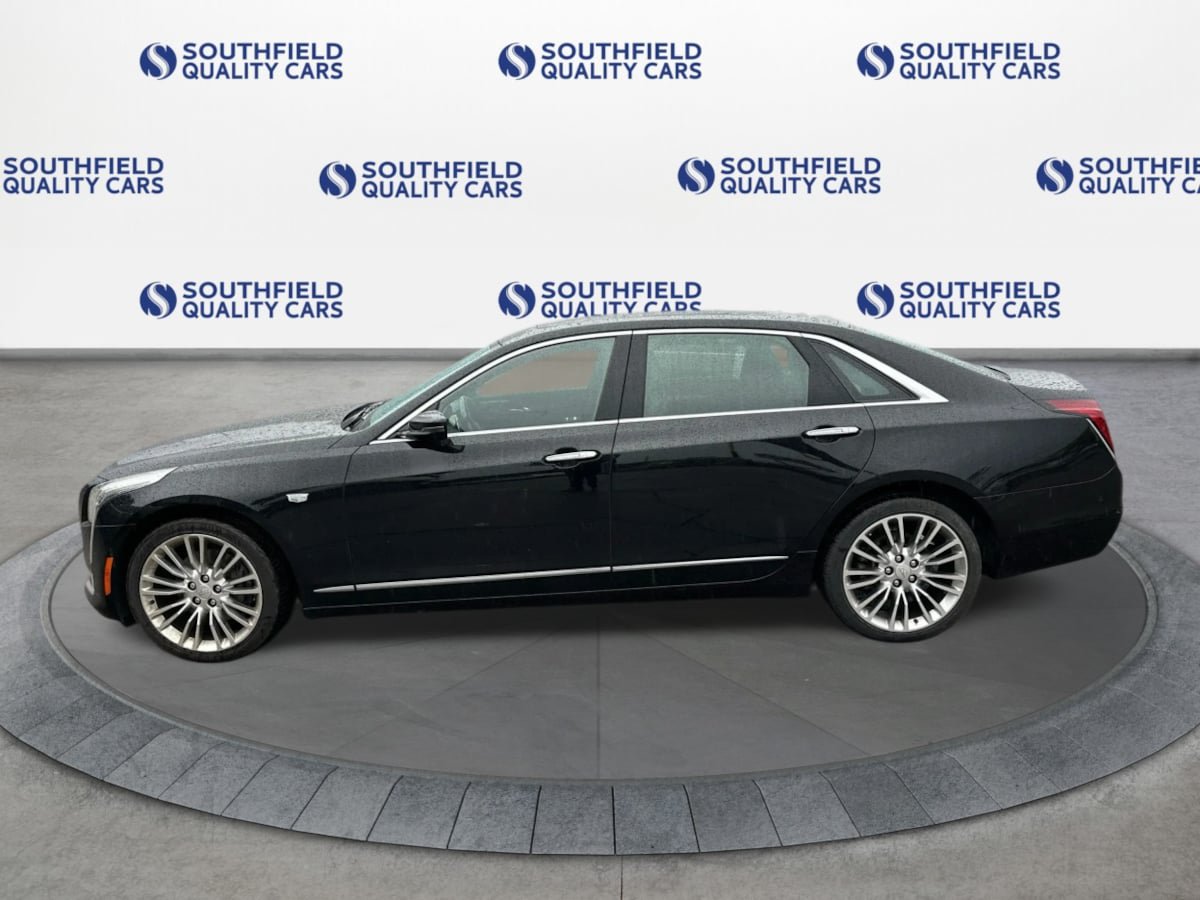 Used 2018 Cadillac CT6 Premium Luxury w/ Super Cruise Package AWD/4WD image 3