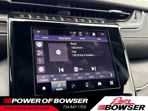 Used 2023 Jeep Grand Cherokee L Laredo AWD/4WD image 13
