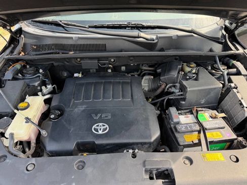 Used 2010 Toyota RAV4 4WD V6 image 16