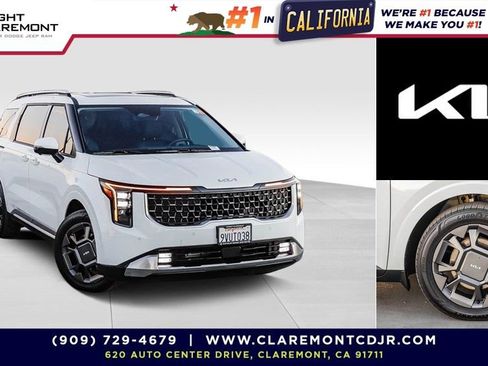 Used 2026 Kia Carnival SX image 1