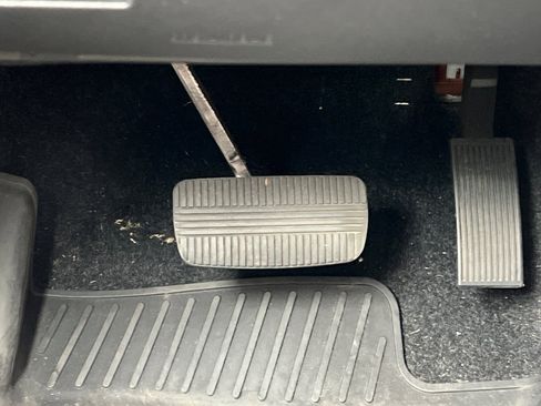 Used 2023 Nissan Frontier PRO-4X w/ Pro-4X Premium Package image 47