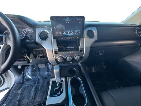 Used 2016 Toyota Tundra SR5 w/ TRD Off Road Package image 15