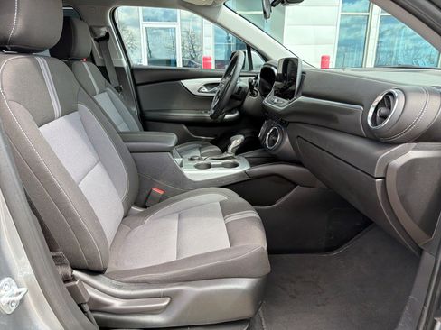 Used 2025 Chevrolet Blazer LT image 29