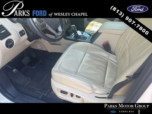 Used 2016 Ford Flex SEL w/ Equipment Group 202A FWD image 4