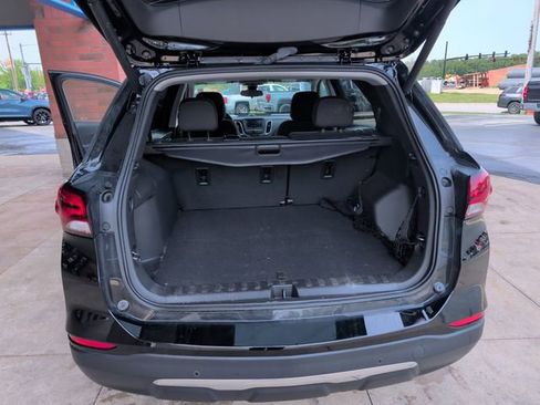 Used 2024 Chevrolet Equinox LT w/ LPO, Cargo Package FWD image 20