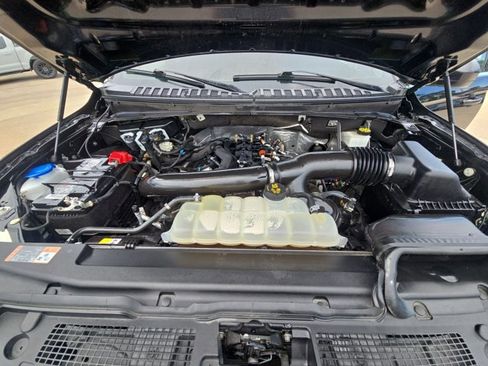 Used 2024 Ford Expedition XLT RWD image 23