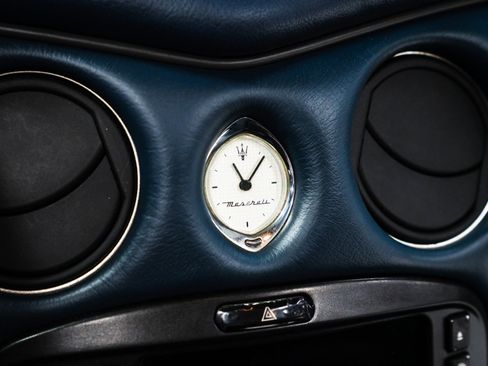 Used 2002 Maserati Spyder GT RWD image 21