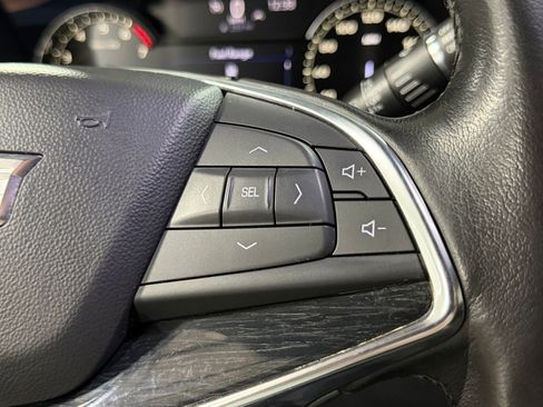Used 2020 Cadillac XT5 Premium Luxury AWD/4WD image 24