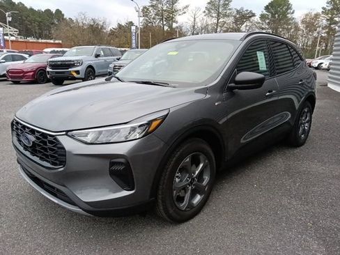 New 2026 Ford Escape ST-Line w/ Tech Pack #1 FWD image 7