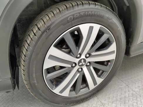Used 2020 Mitsubishi Outlander Sport ES FWD image 31