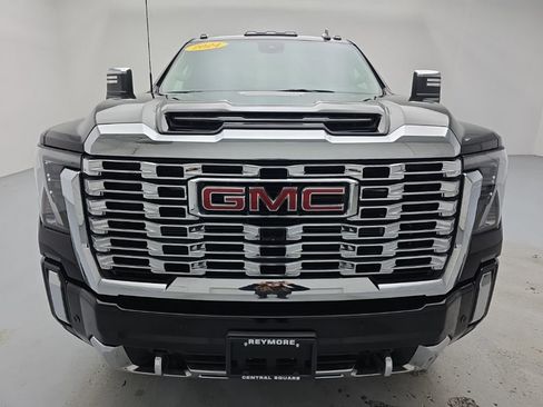 Used 2024 GMC Sierra 3500 Denali w/ Denali Reserve Package image 5