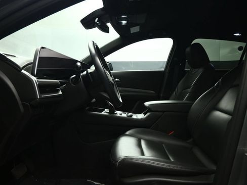 Used 2024 Cadillac XT4 Premium Luxury FWD image 48
